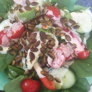 salat-cheddarsaus